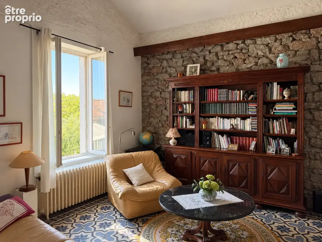 Maison des années 30 une belle adresse face au château - photo 9