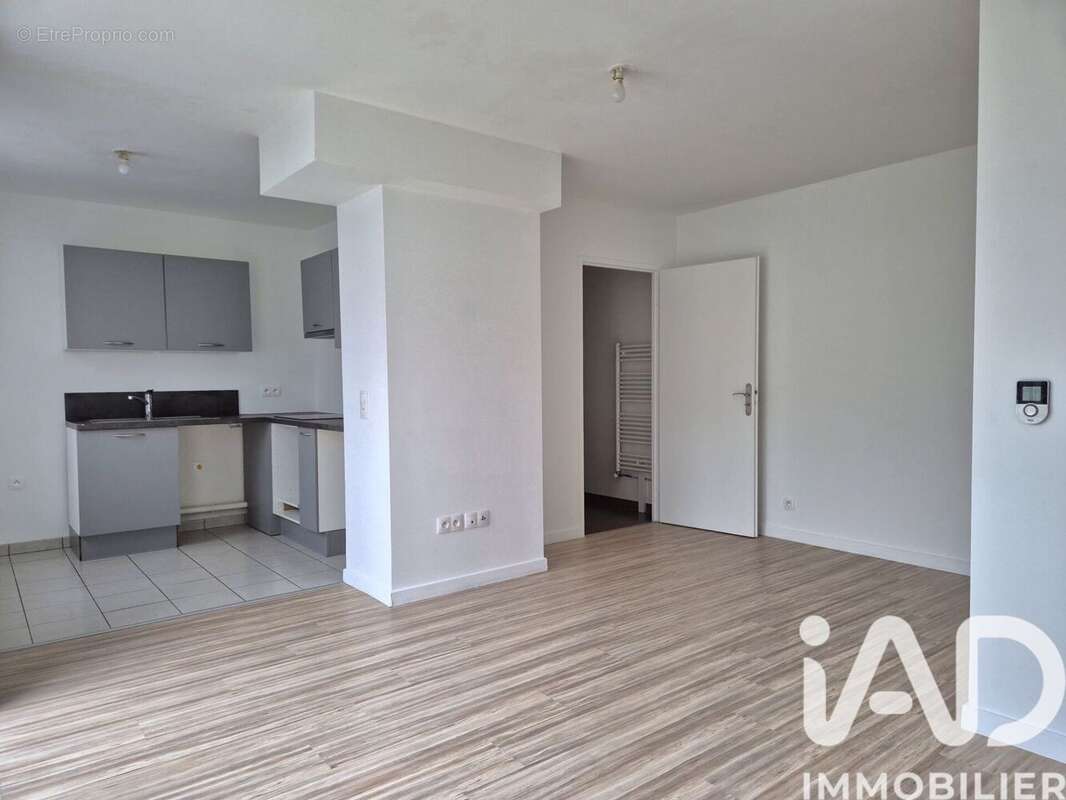 Photo 7 - Appartement à CORBEIL-ESSONNES