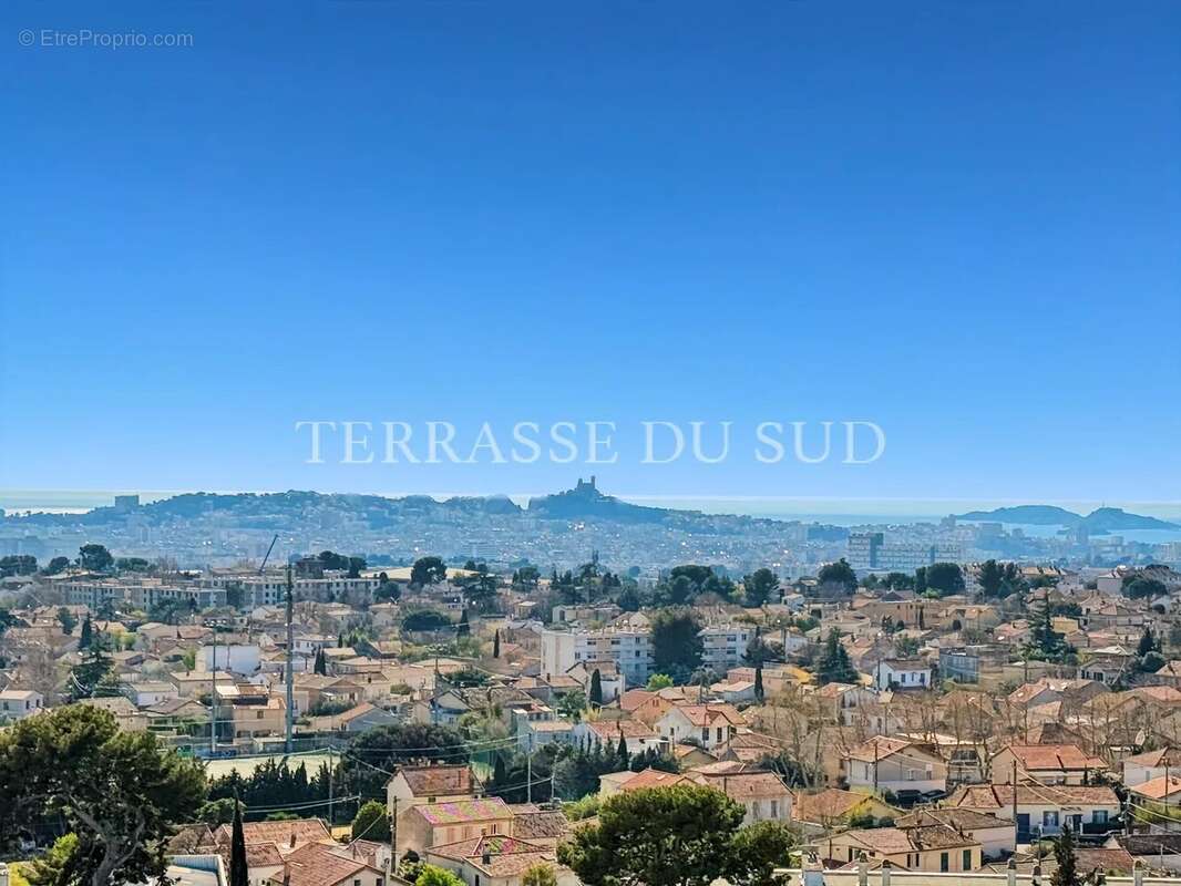 Appartement à MARSEILLE-12E