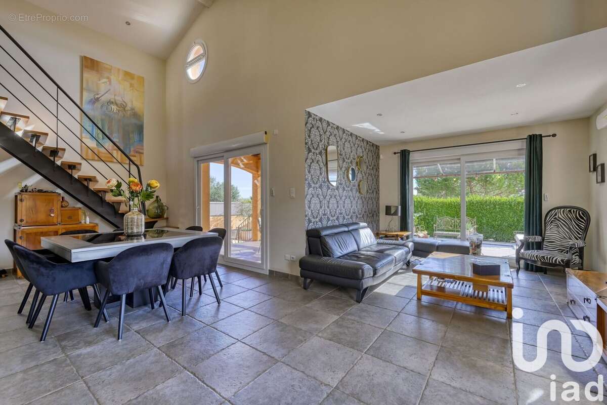 Maison 148 m² à Corbieres  - photo 3