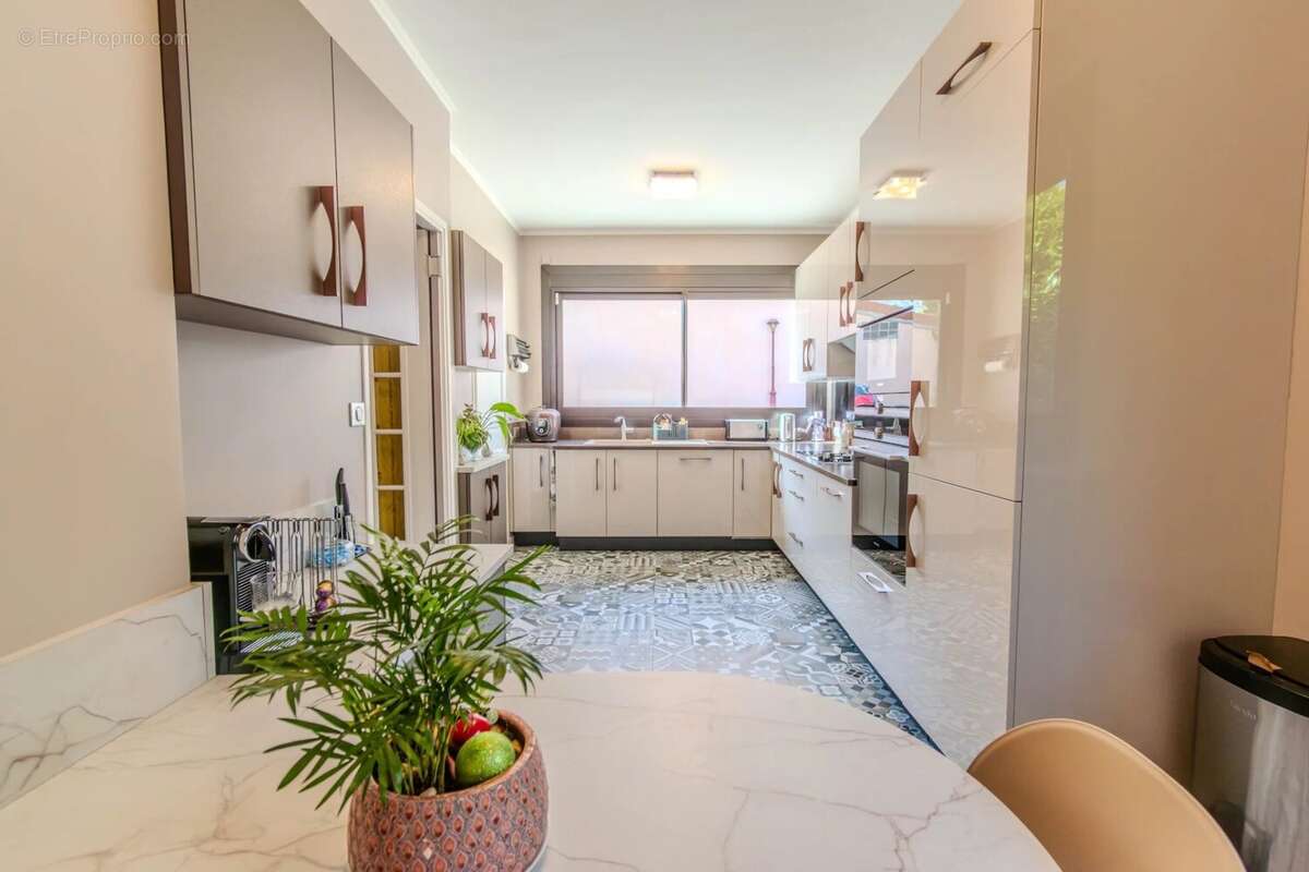 Maison à MONTMORENCY