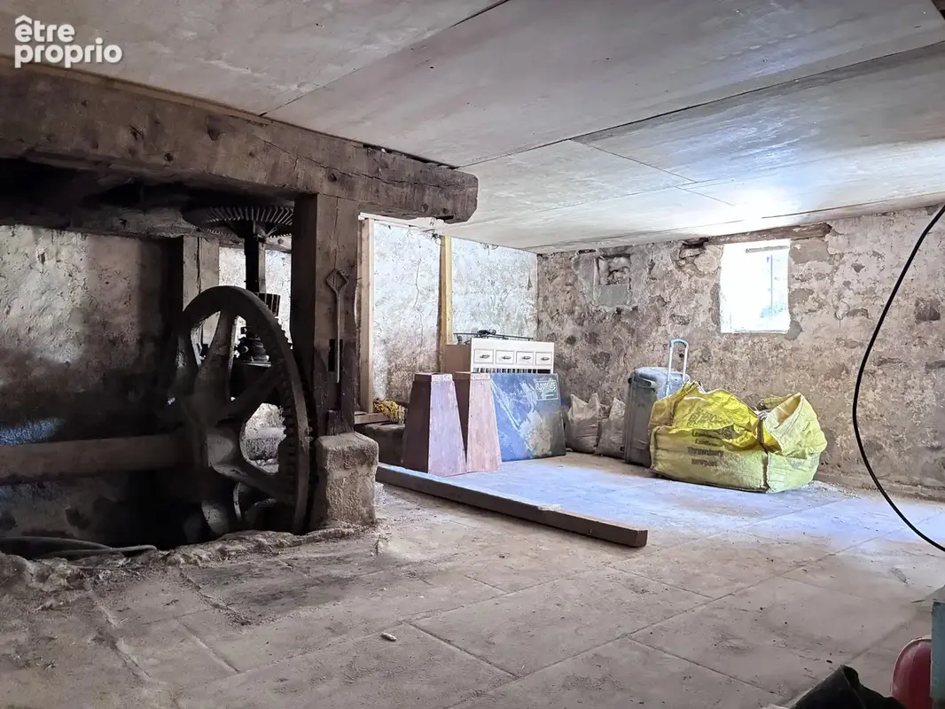 Superbe moulin rénové dans un cadre enchanteur - photo 14