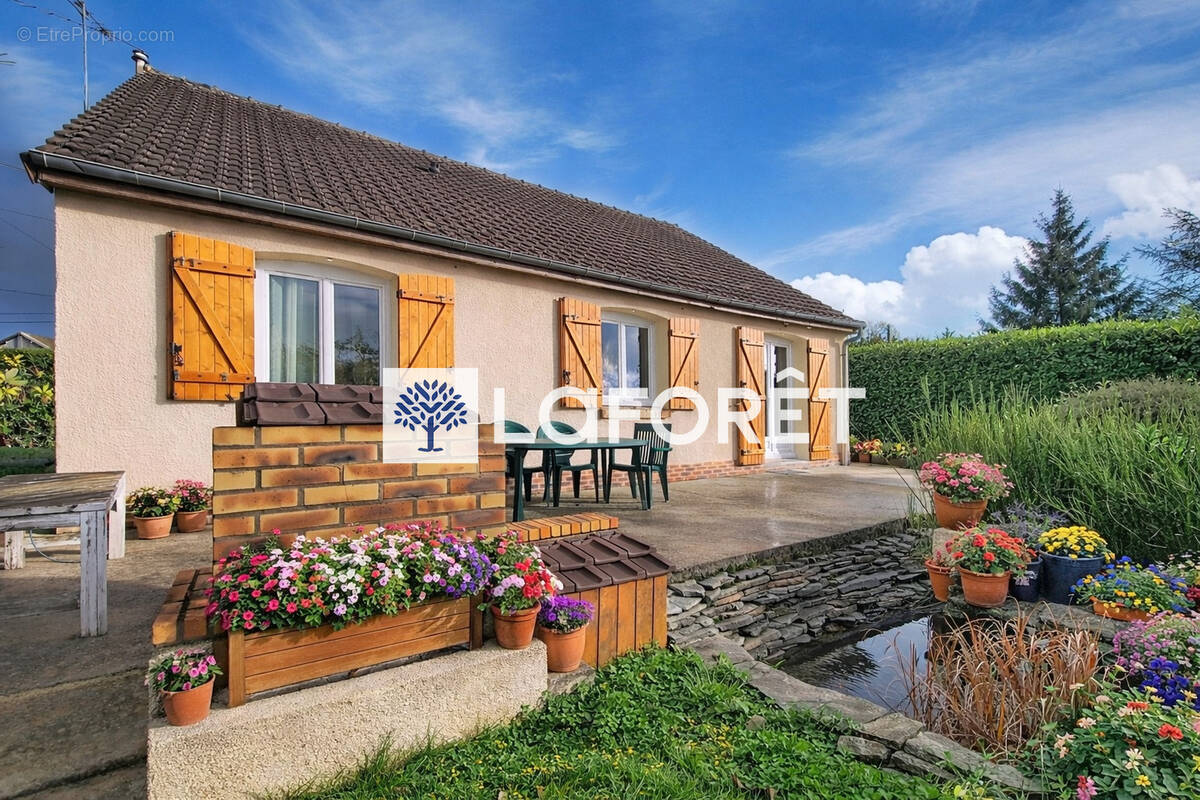 Maison à JOUY-LE-CHATEL