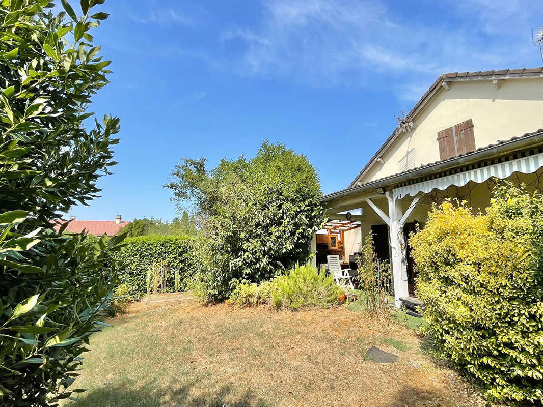 Maison t4 de 95 m² à tignieu-jameyzieu - photo 4