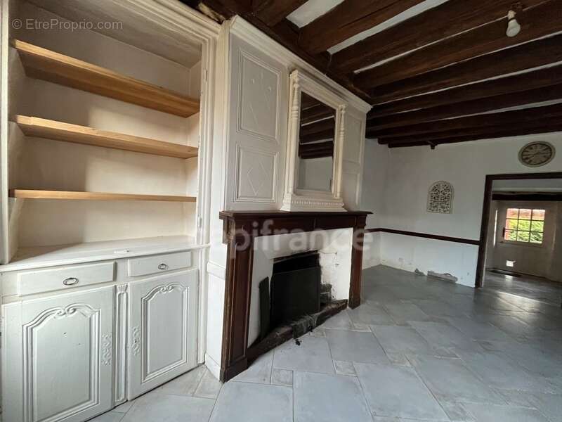 Maison à CHAMPIGNELLES