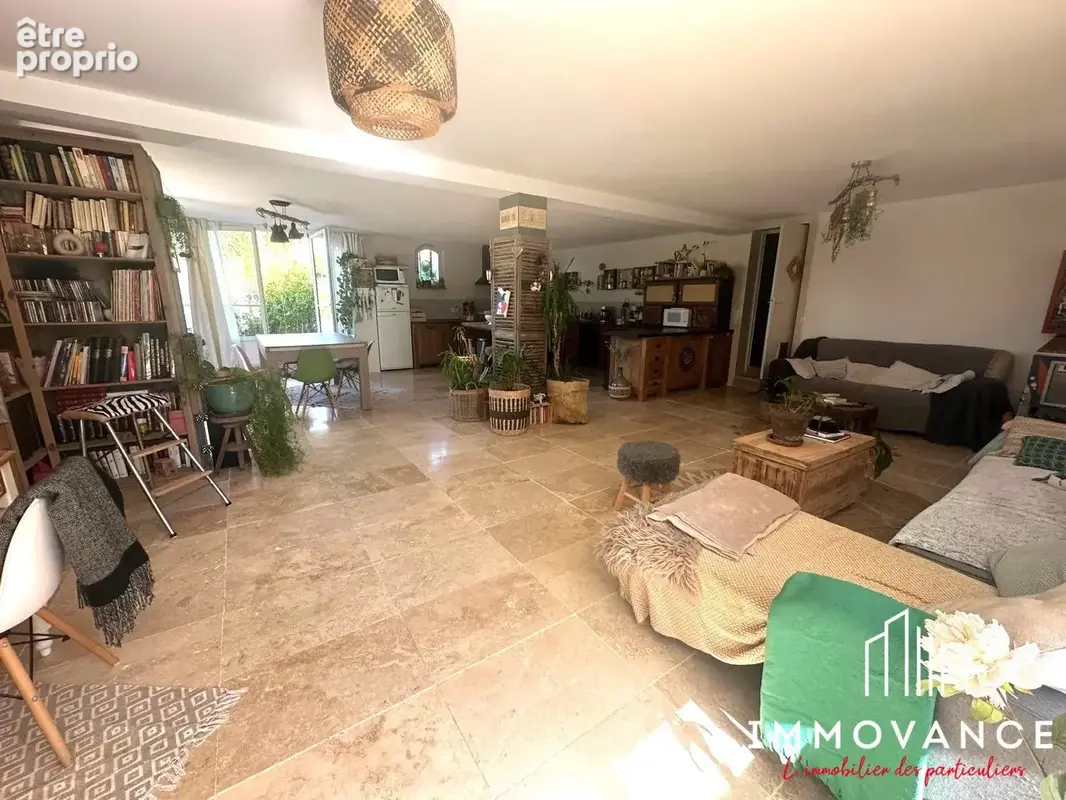 Maison 5 pièces 204 m² à vendre à Saint-Mathieu-De-Treviers (34270) - photo 9