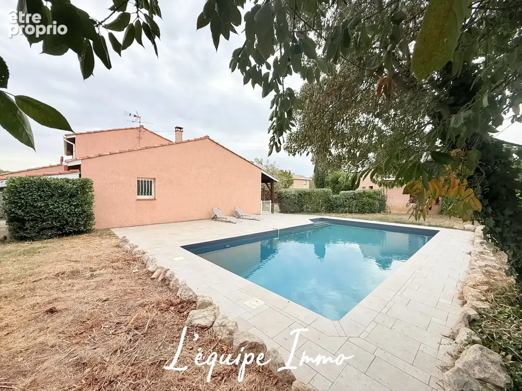 Au bord du lac de Plaisance- Maison T6 - 170 m2 - Grand garage- Piscine- Atelier- - photo 23