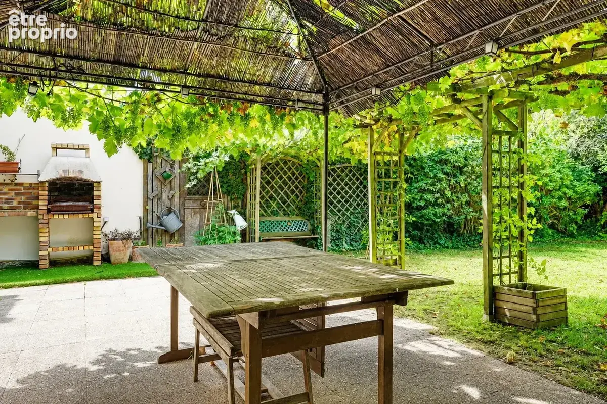 Maison - 8 pièces - colombes - photo 10