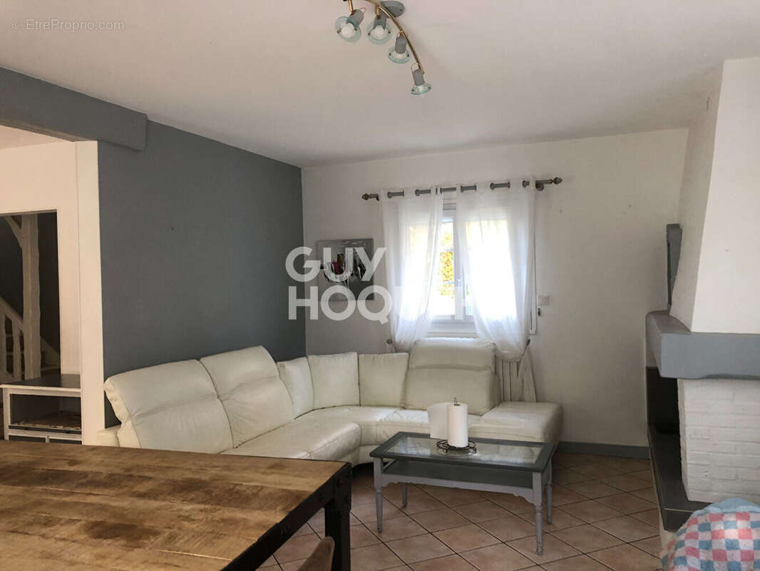 Maison à EZY-SUR-EURE