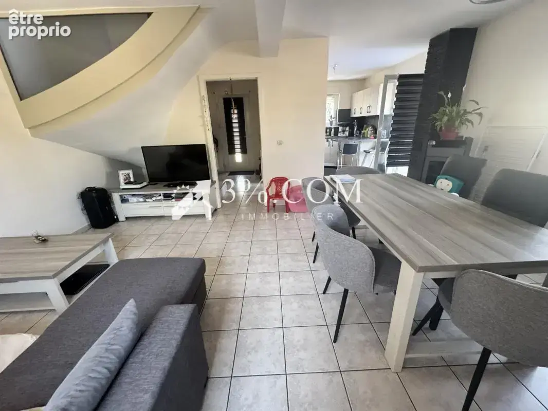 3%.COM Ensemble de  2 maisons mitoyennes de 4 pièces louées - photo 4