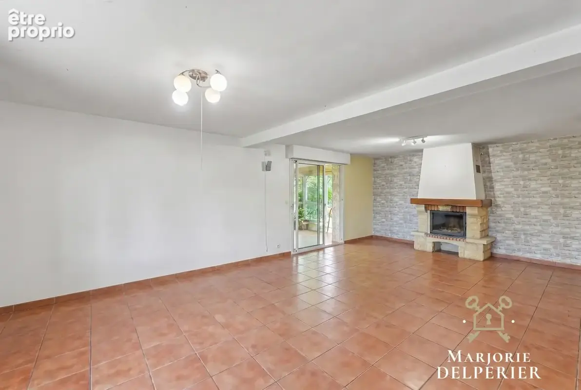 Appartement 4 pièces 125 m² à vendre à Lamasquere (31600) - photo 3