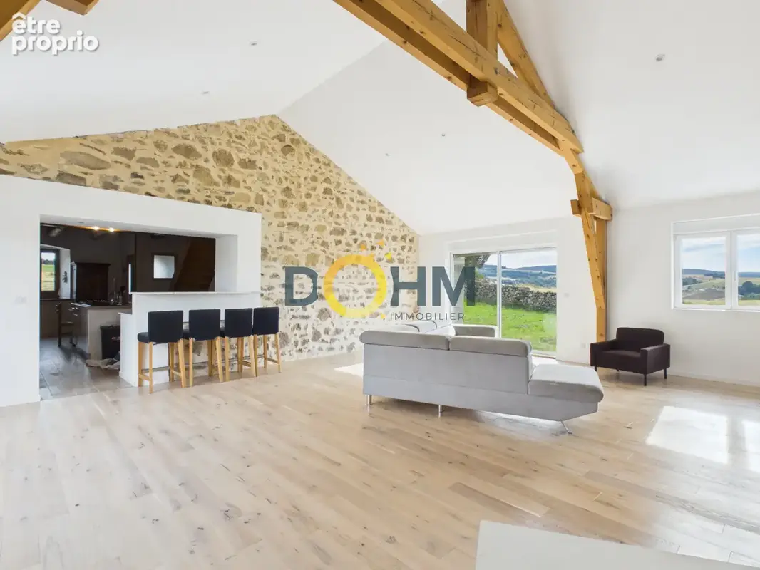 Propriété en pierre avec dépendances et vue dégagée - photo 4