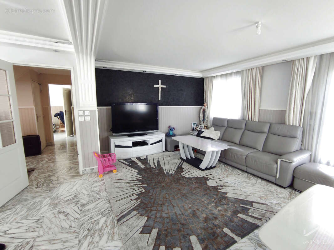 Magnifique Pavillon indépendant T 7/8 en parfait état - photo 4