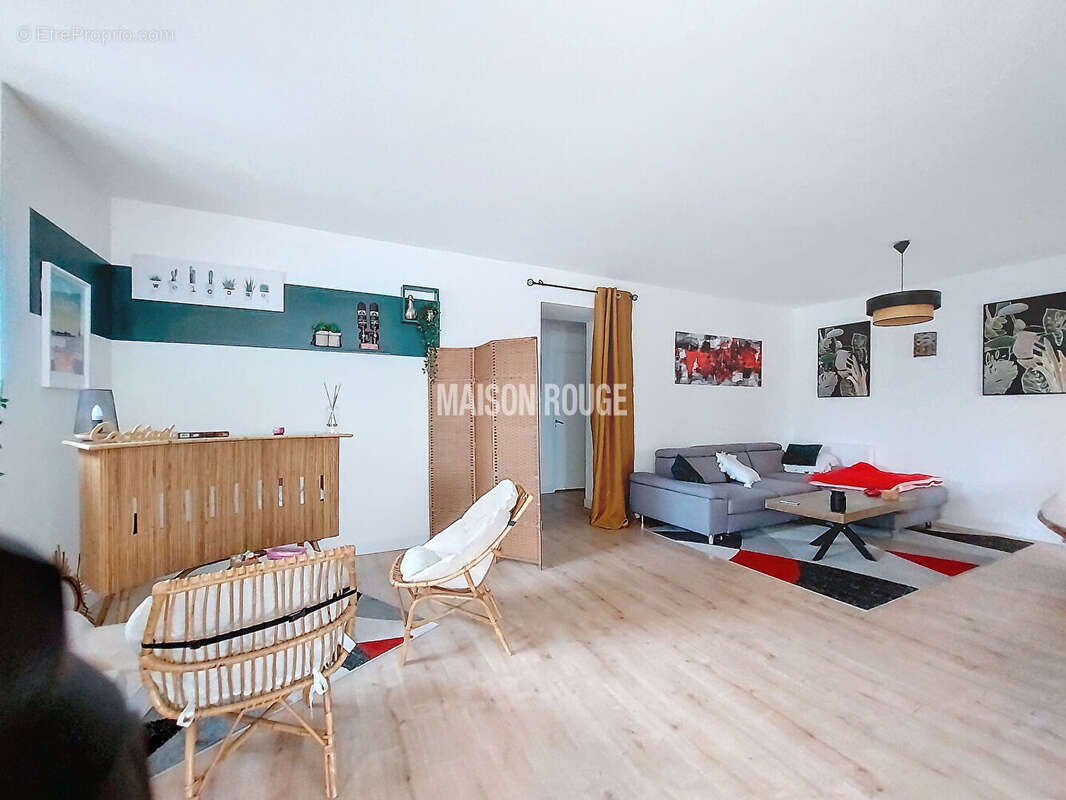 Appartement à SAINT-AVE