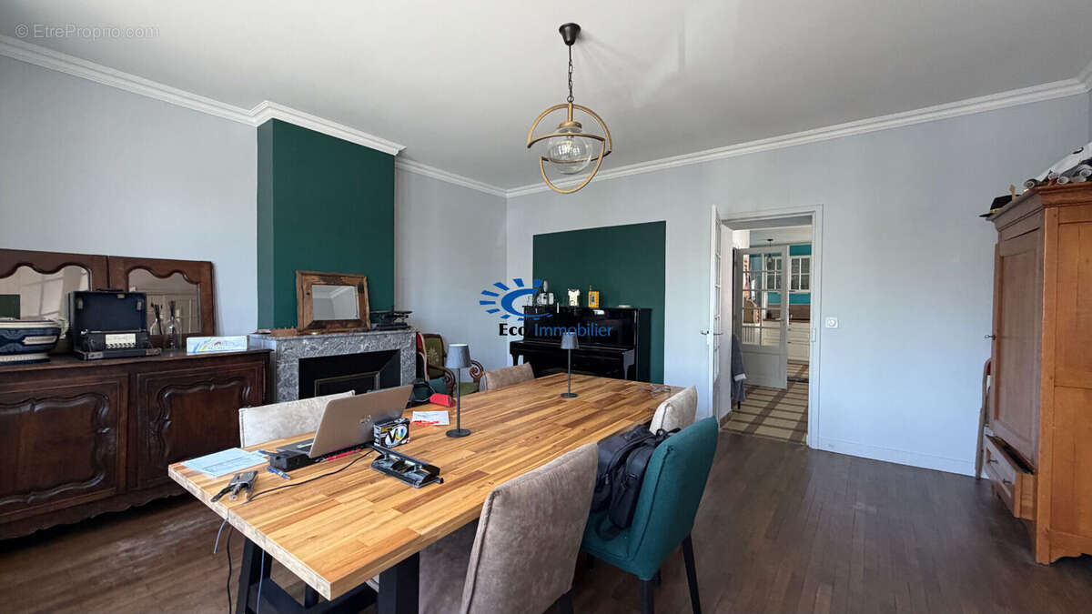 Maison à AIGREFEUILLE-D'AUNIS