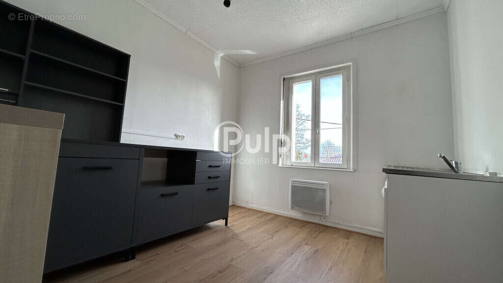 Appartement à GRENAY