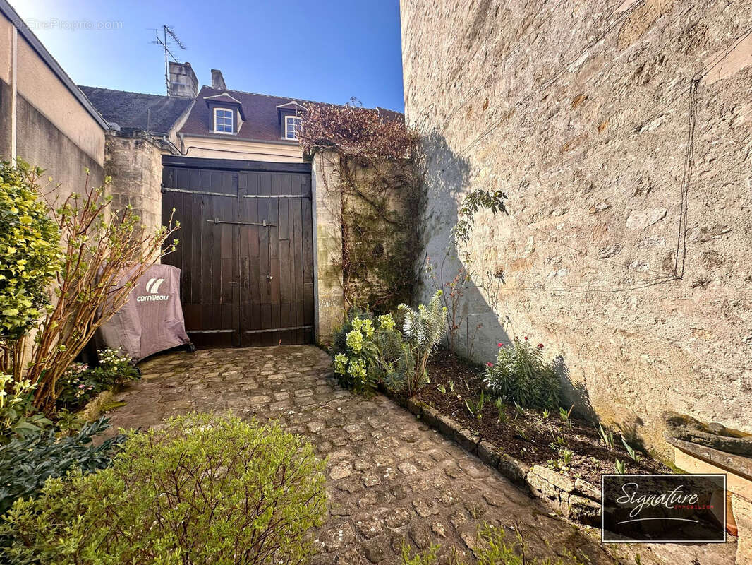 Maison à SENLIS