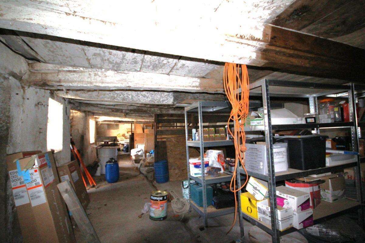 Maison à LA SALVETAT-PEYRALES