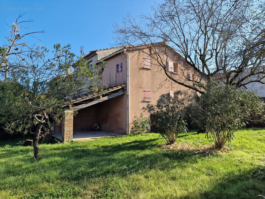 Maison à ROUSSON