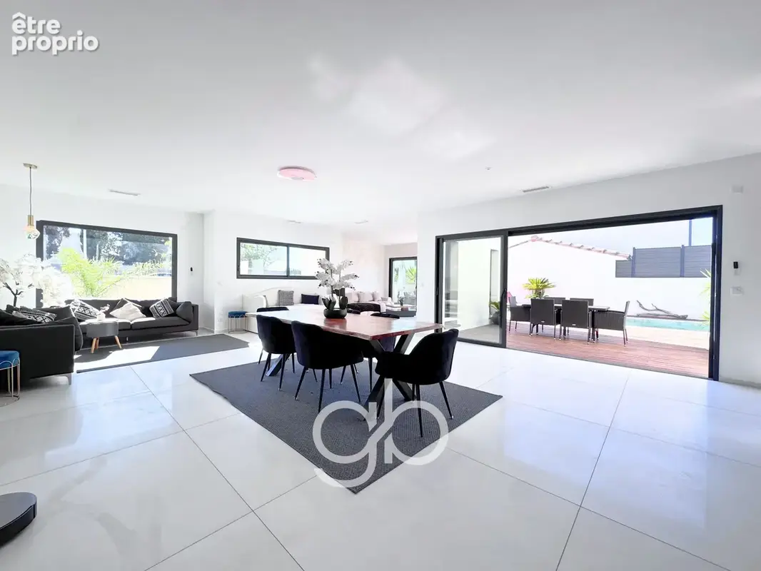 À vendre   maison t5 168 m2 avec piscine   villetelle - photo 3