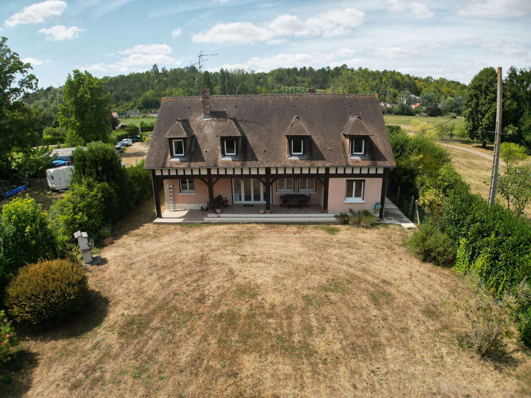 Propriété de charme néo normande au bord de l'Eure commune avec écoles, commerces - photo 11