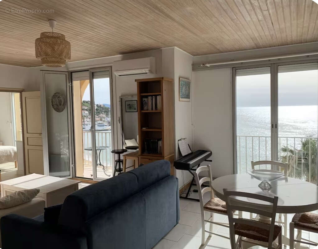 Appartement à LE LAVANDOU