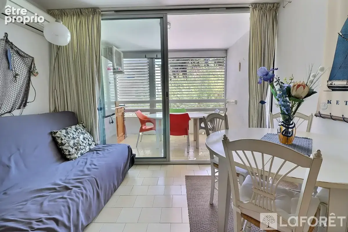 Appartement Port de Hyères 2 pièces 42 m2, stationnement - photo 2
