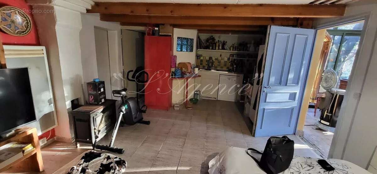 Maison à BERRE-LES-ALPES