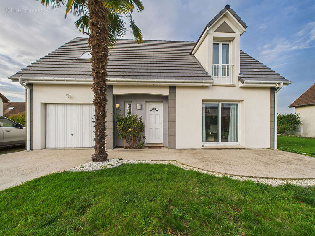 Maison à CAUDEBEC-LES-ELBEUF