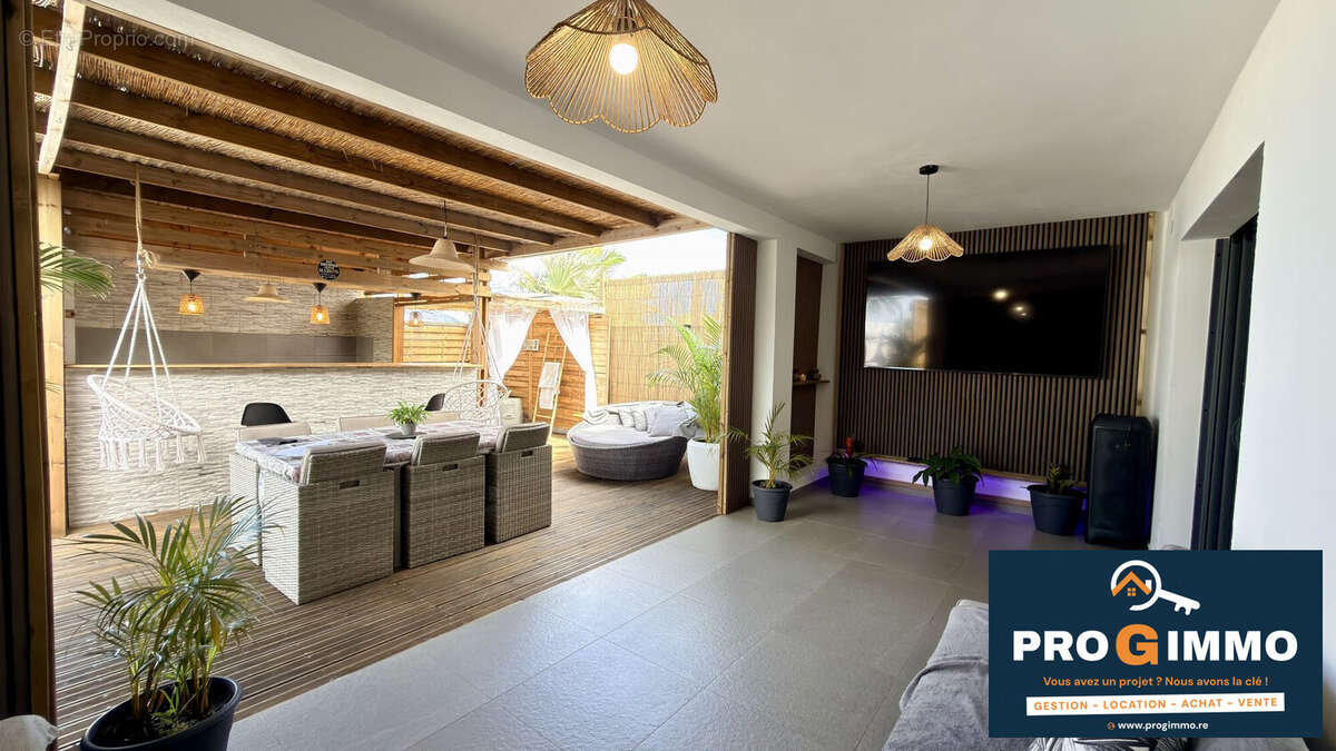Maison 110 m² à Saint-Joseph  - photo 3