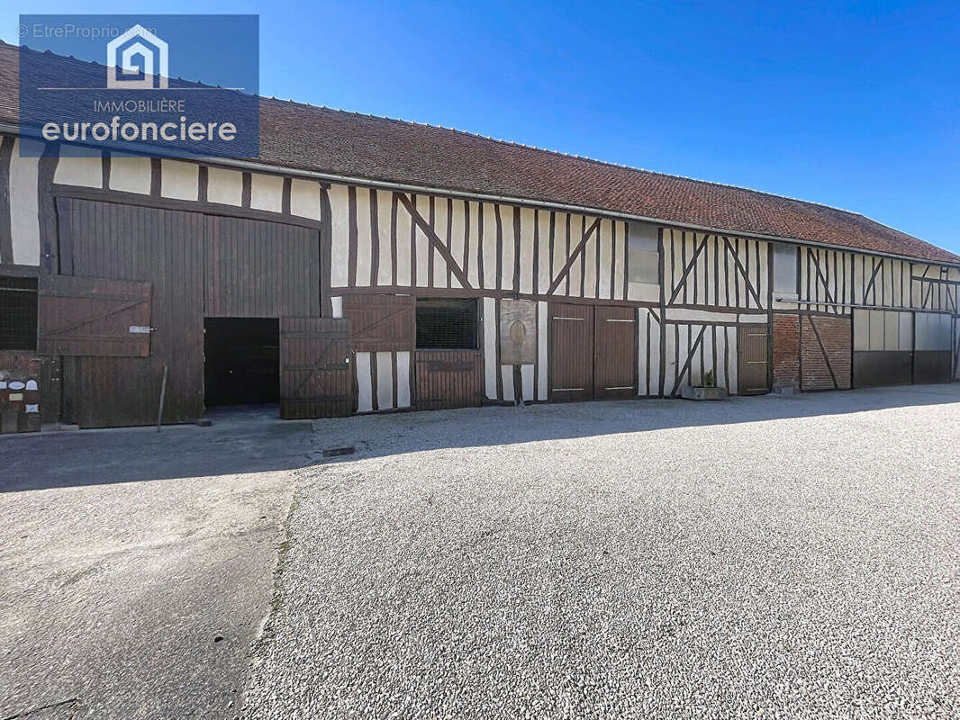 Propriete rare st parres les vaudes - photo 12