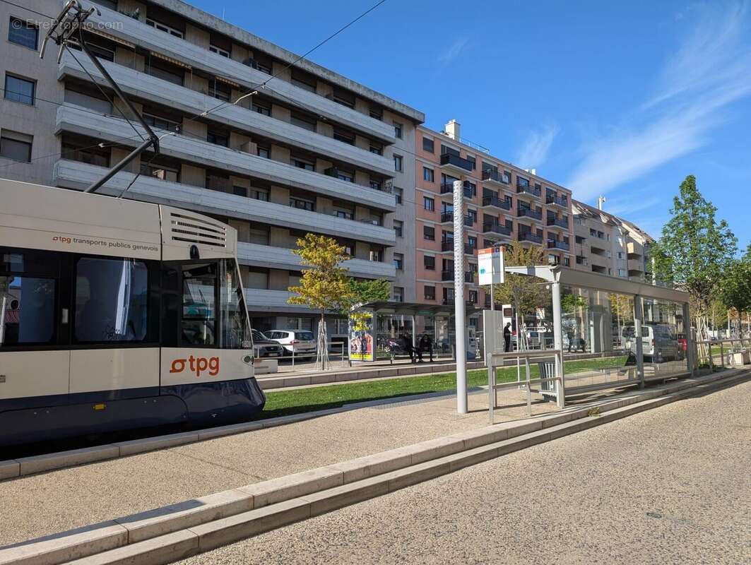 Appartement à AMBILLY