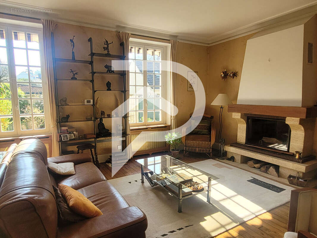 Maison à L&#039;ISLE-ADAM