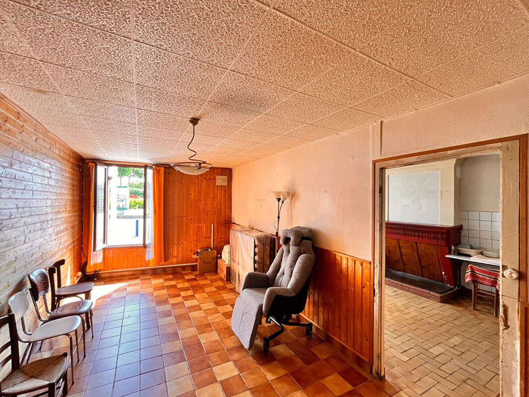 Maison à SAINT-SULPICE-ET-CAMEYRAC