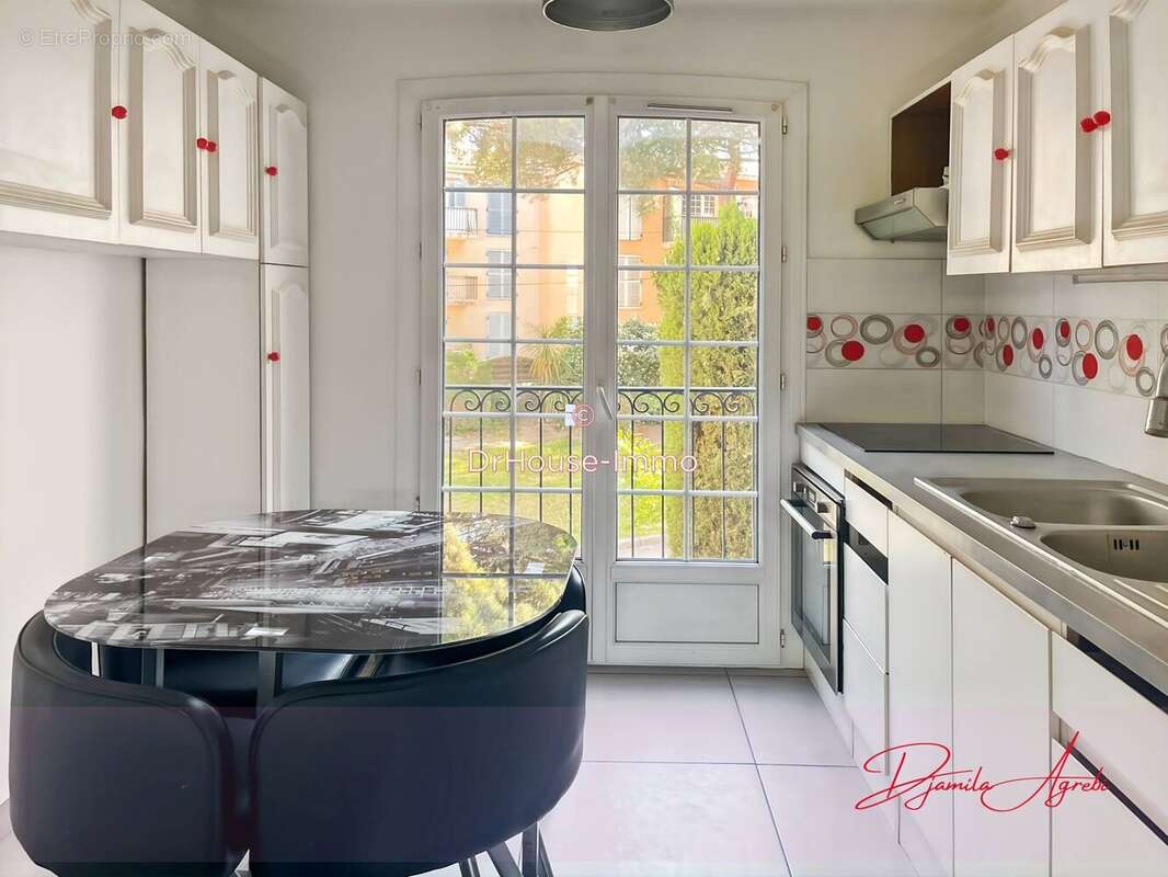 Appartement à SAINT-RAPHAEL