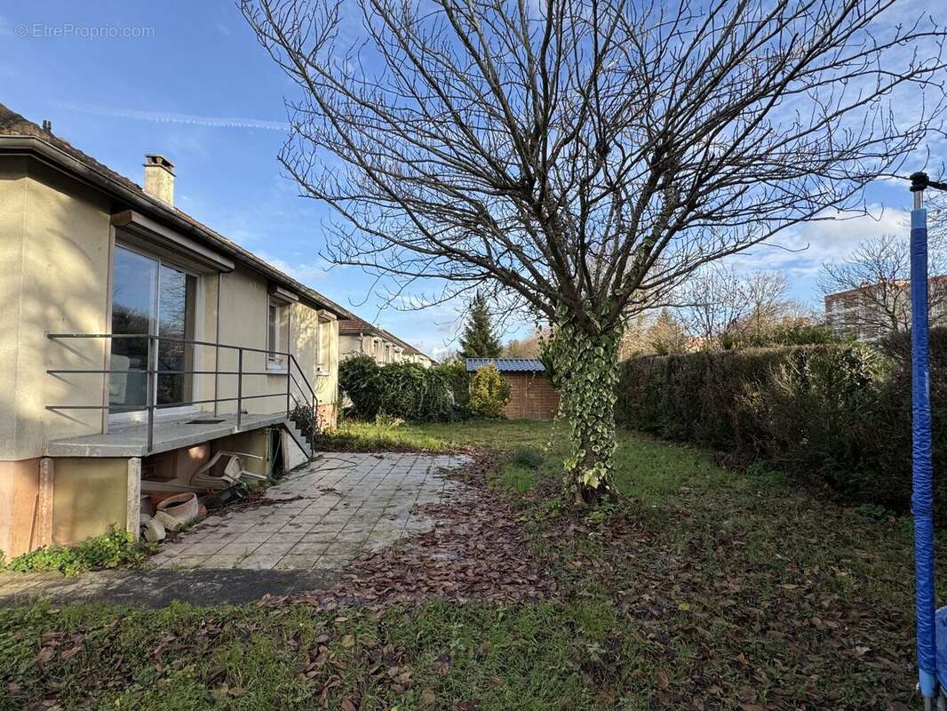 Maison à SAINT-PIERRE-LES-ELBEUF