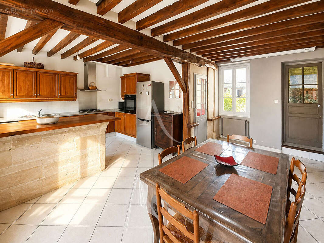 Maison à CHARS