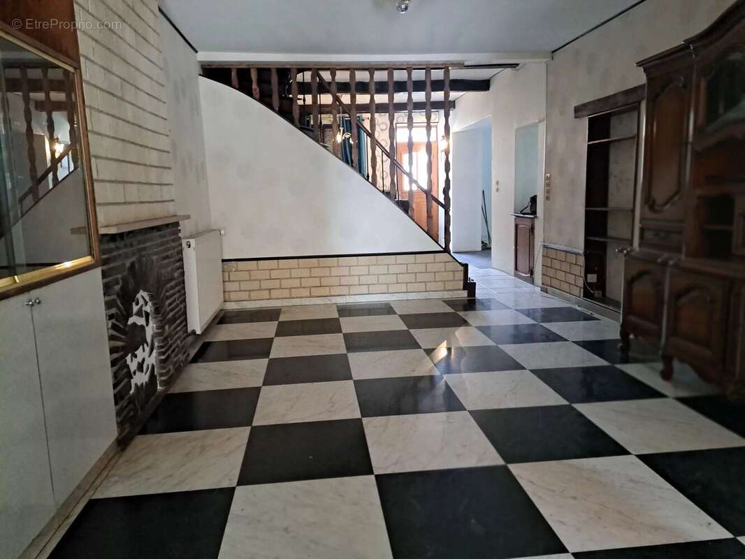 Vente Maison Vireux-molhain(08320) 136 000ï¿œ - photo 4