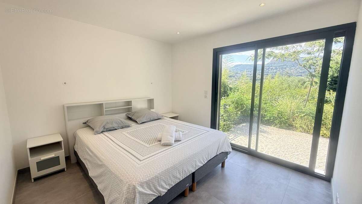 Villa 229M2 piscine terrain garage volume - photo 26