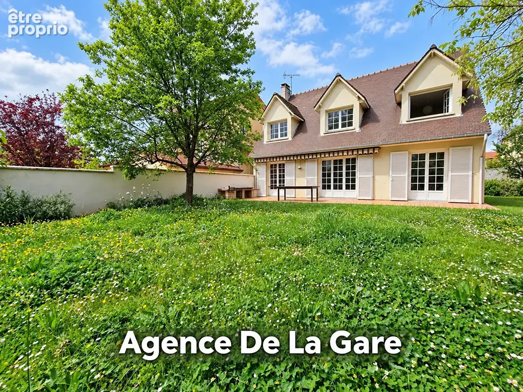 Maison Houilles 11 pièces 197.84 m² - 4 minutes de la Gare - photo 6