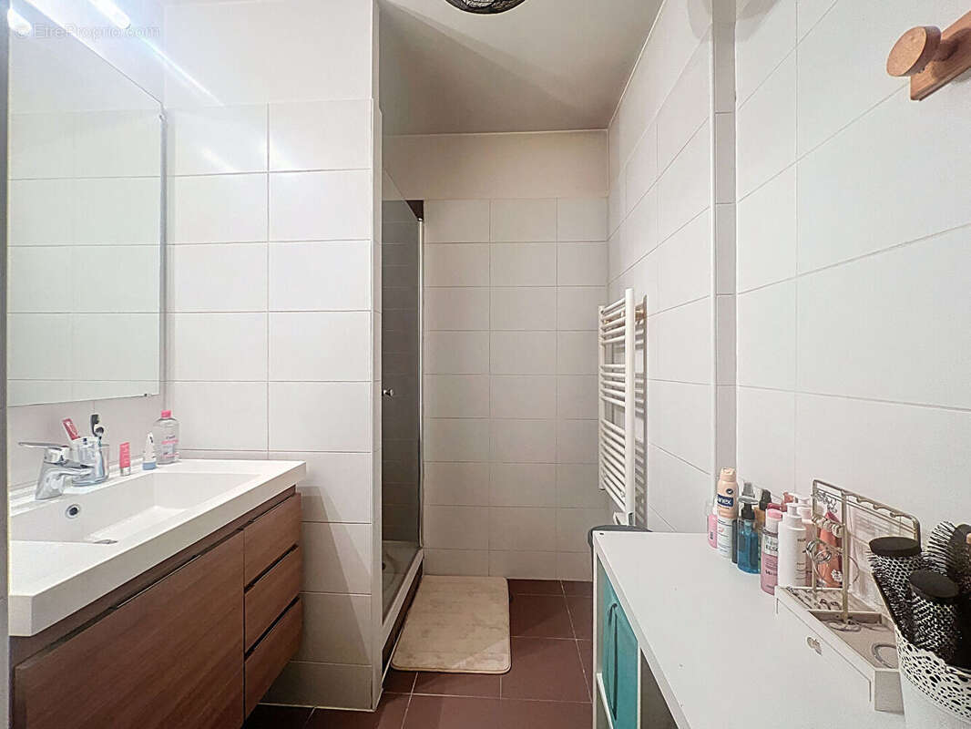 Appartement à SURESNES