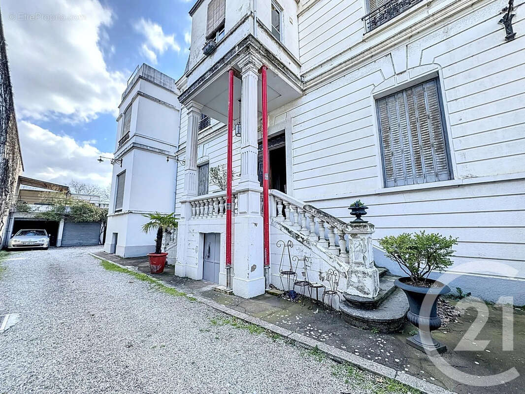 Appartement à LYON-7E