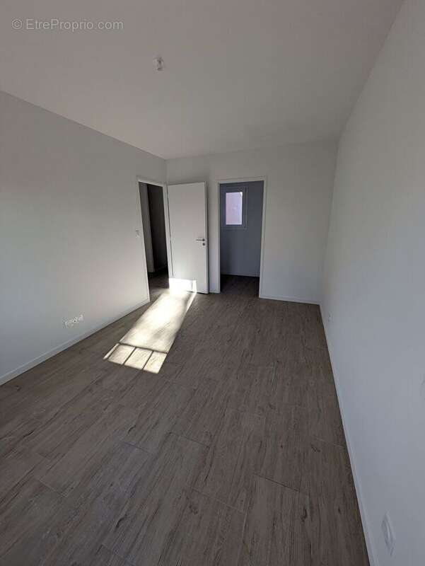 Maison neuve 2 chambres jardin terrasse climatisation et stationnement - photo 9