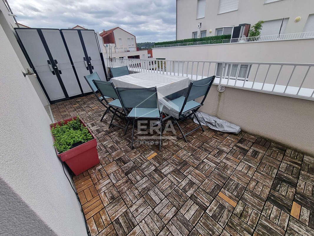 Appartement à NEUILLY-SUR-MARNE