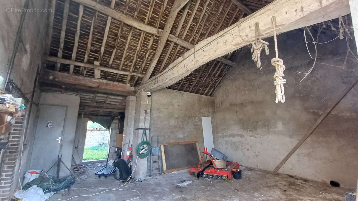 Maison à BAZOCHES-LES-BRAY