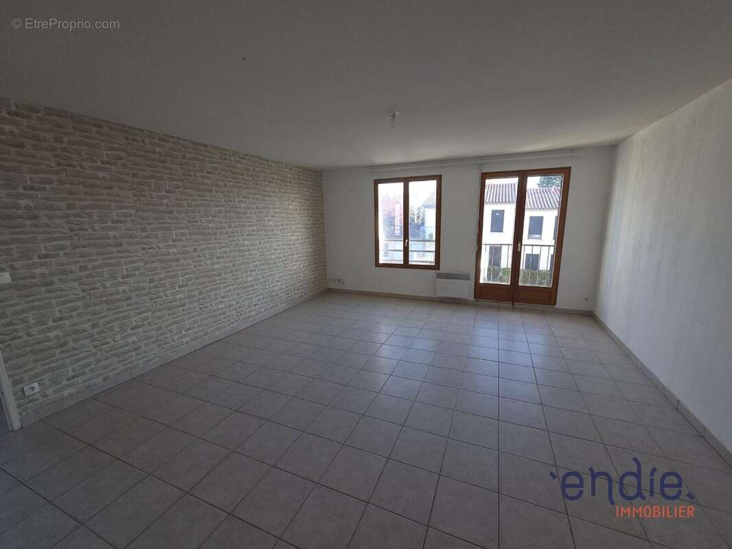 Appartement à LABASTIDE-BEAUVOIR