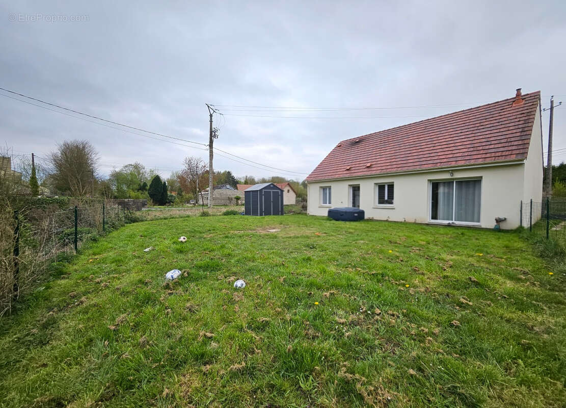 Maison à DOMART-EN-PONTHIEU
