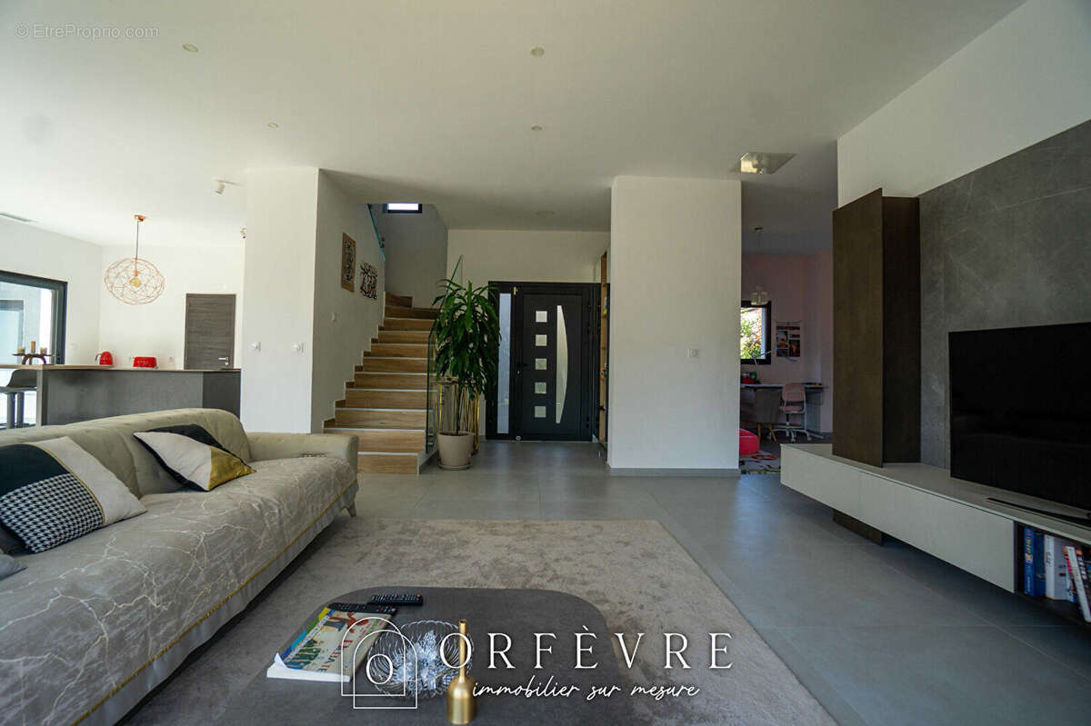 Maison à CASTELNAU-LE-LEZ