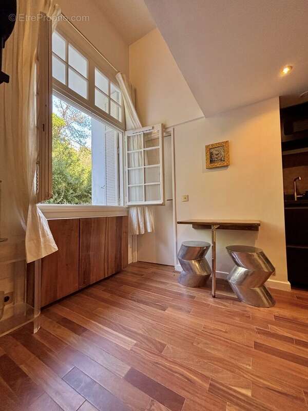 Appartement à HYERES