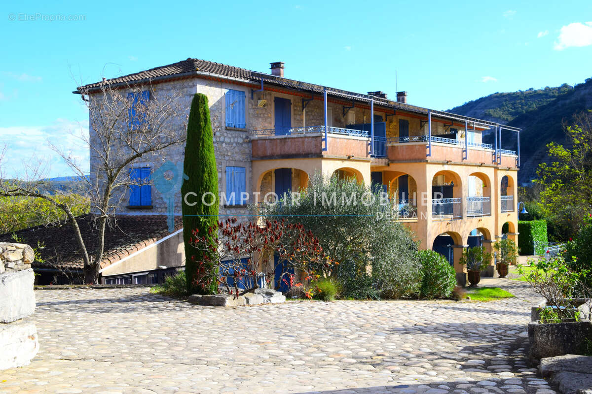 Maison à VALLON-PONT-D'ARC